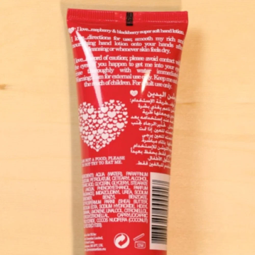 I LOVE RASPBERRY & BLACKBERRY SUPER SOFT HAND LOTION